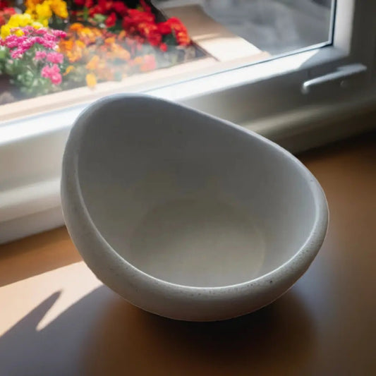 Macetero pequeño con forma de cuna - Glass Sand